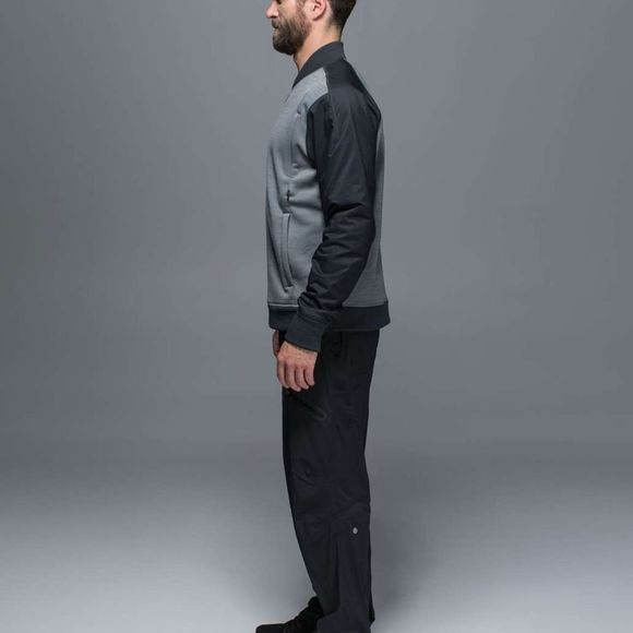 lululemon revolution Jacket rare!! - Picture 2 of 5